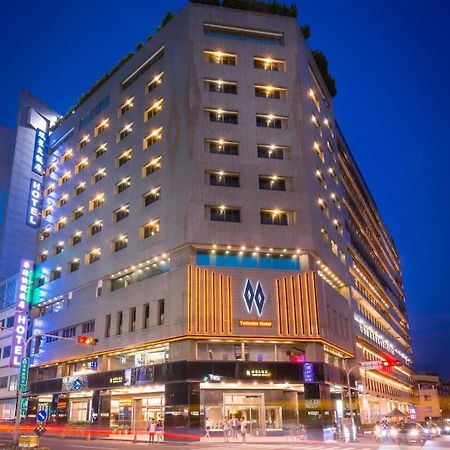 Twinstar Hotel Taichung Buitenkant foto