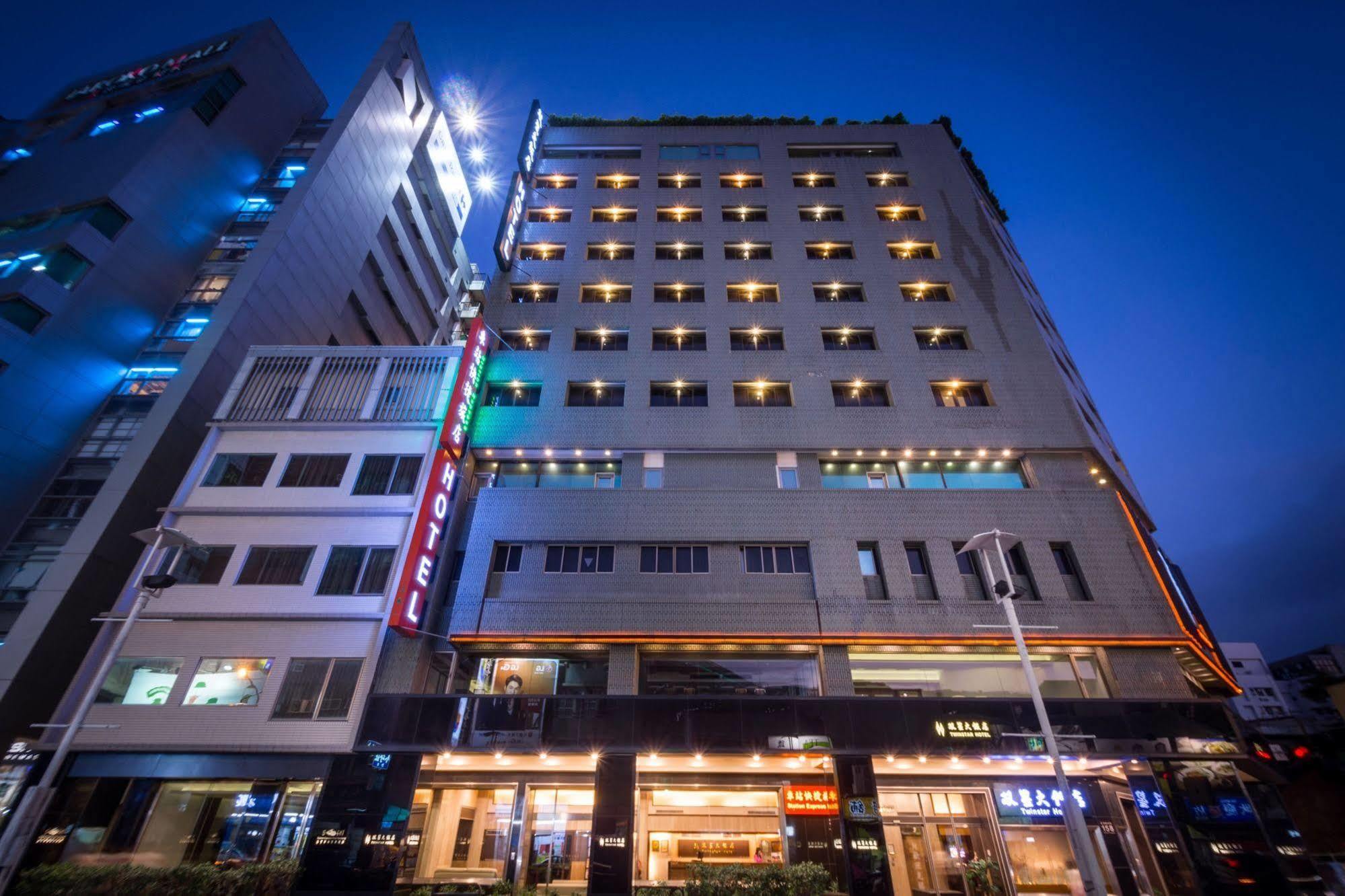 Twinstar Hotel Taichung Buitenkant foto